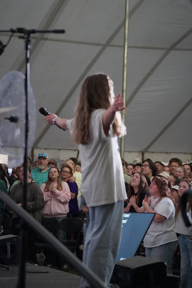 shane_pruitt78's tweet photo. GOD MOVED at the @UMHB Revival this week!!
A lot of college students made professions of faith in Jesus for SALVATION and many others surrendered to a calling of ministry leadership!!!!
Now, that is something to shout about! To God be the glory!
#RevivalGeneration 👏🏼🙏🏼 https://t.co/sGvDZxifhX