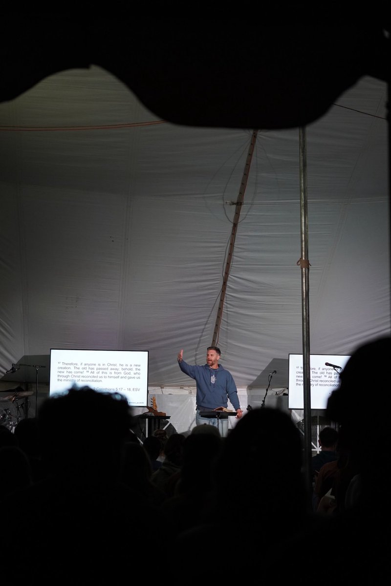 shane_pruitt78's tweet photo. GOD MOVED at the @UMHB Revival this week!!
A lot of college students made professions of faith in Jesus for SALVATION and many others surrendered to a calling of ministry leadership!!!!
Now, that is something to shout about! To God be the glory!
#RevivalGeneration 👏🏼🙏🏼 https://t.co/sGvDZxifhX