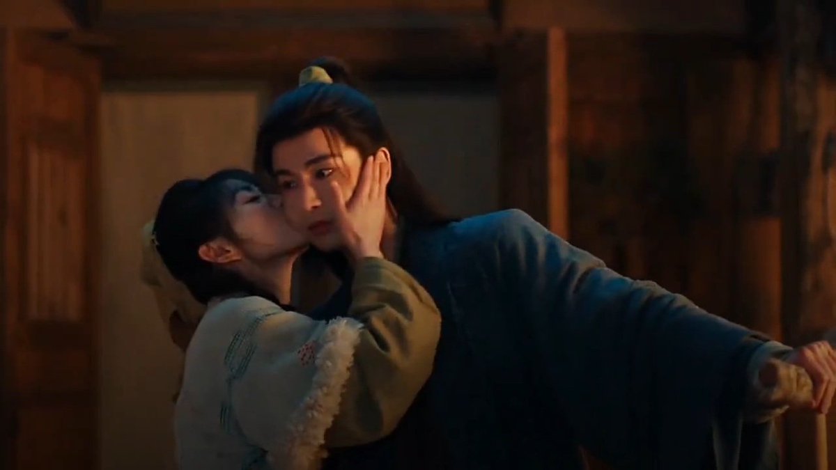 yanny 𖹭 tweet media