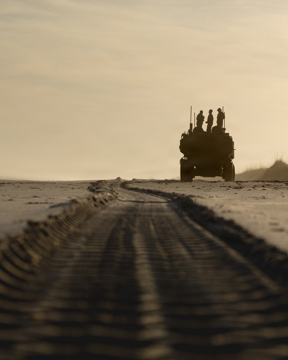 USMC's tweet image. #Marines with @2dMarDiv take part in Type Commander’s Amphibious Training (TCAT) 26.1 at @camp_lejeune.

TCAT is a military exercise designed to enhance mobility and integration between the U.S. Marine Corps and the @USNavy

The training allows Marines and #Sailors to gain