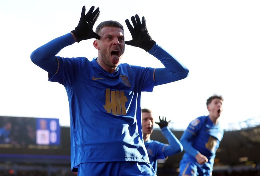 EddieNeddie tweet media