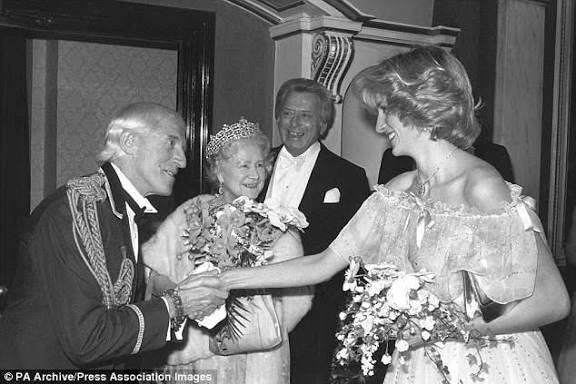 terry christian tweet media