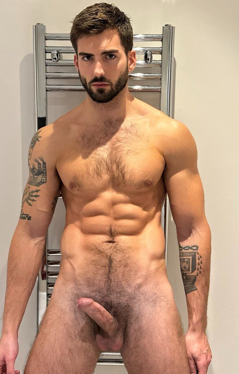 ursoallex tweet media