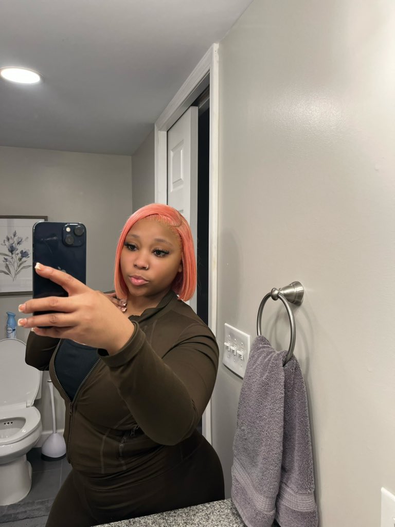 Moneyonlyy_ tweet media