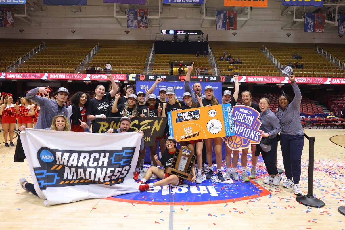 _ThomasAshworth's tweet photo. Samford's women's basketball team rode the No. 6 seed in the SoCon tourney all the way to a title and an NCAA tournament berth, but it's just one piece of a storybook season for the Bulldogs.

"Nothing can explain this feeling. We’re super excited."
 
✍️: https://t.co/iSvWYDXF8N https://t.co/WUNC6i2V3A