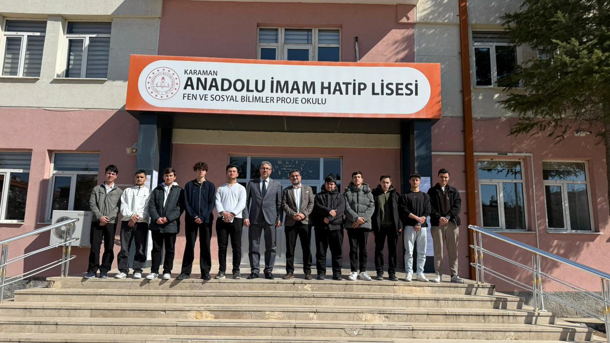 ehadkaraman's tweet photo. EHAD Karaman Şubesi olarak, İmam Hatip Lisesi’nde eğitim gören kıymetli hafız öğrencilerimize bayram öncesi gönül hediyelerini takdim ettik. Hocamız Mustafa Özer’e ve destek olan hayırseverlere teşekkür eder, Allah kabul etsin dileklerimizi iletiriz.
.
.
.
#hafızlık #ehad https://t.co/8LlsLp76Oy