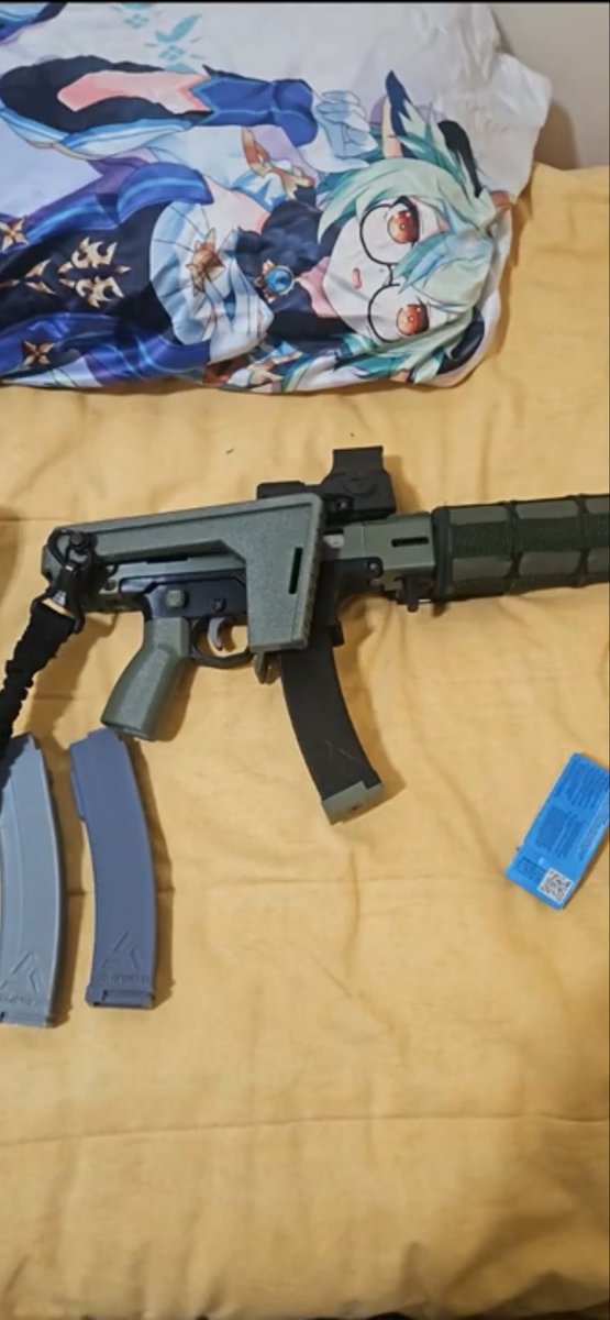 DND_the_great's tweet photo. @ModeratorGage His connections with organized crime needs to be investigated, but i hope he gets cleared and hired by some gun company,  because he clearly got some talent.

Oficial photo btw. https://t.co/Uw9043o9Ok