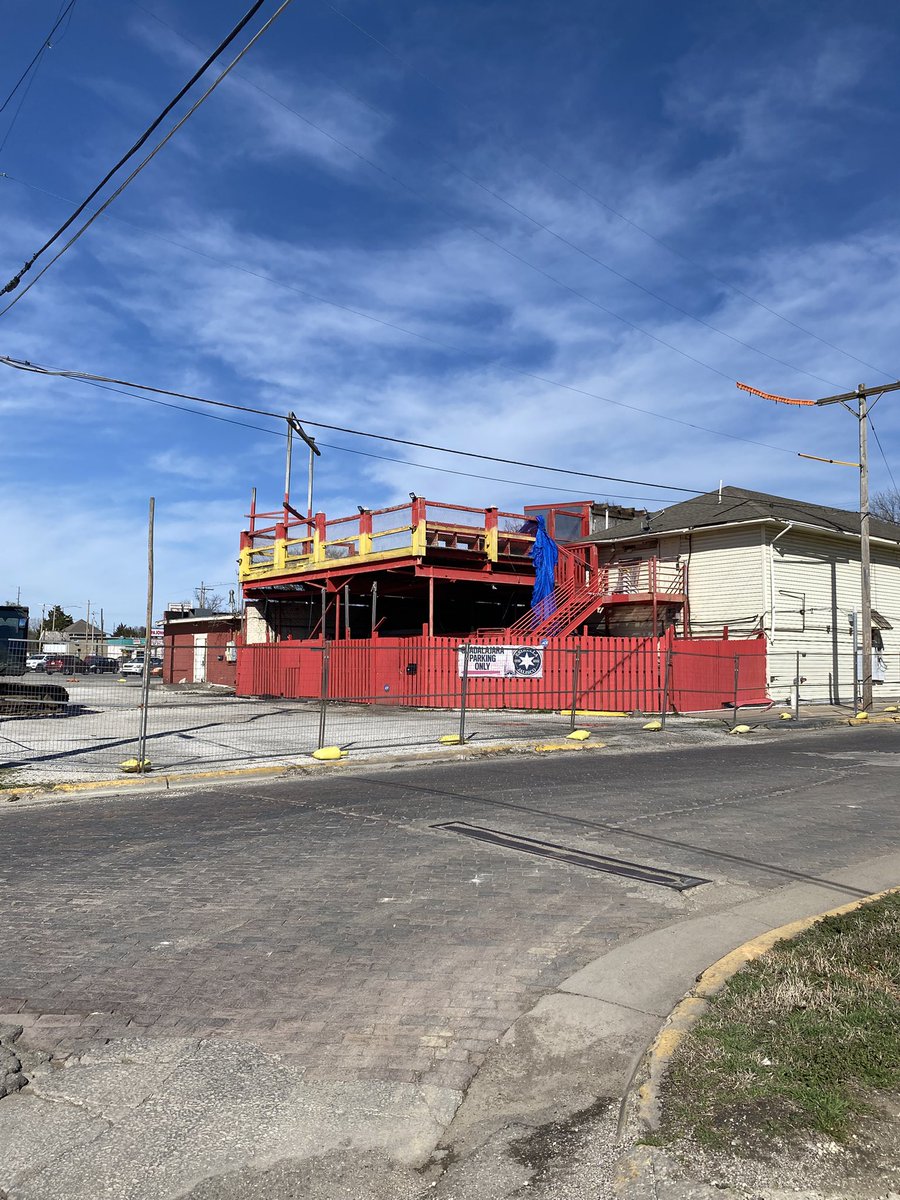 Aaron Thompson 🎥 tweet media