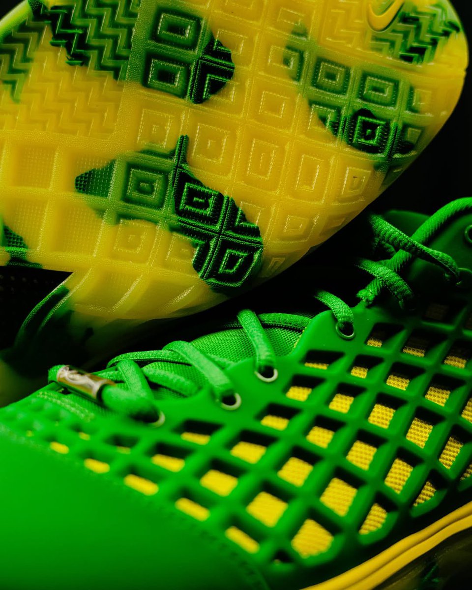 SLAM Kicks tweet media