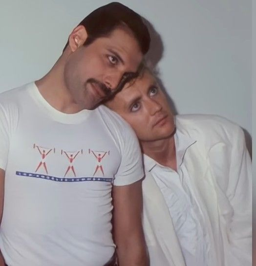 Freddie was my best friend. I have never gotten over his death. None of us have. Our present and our future without Freddie are impossible to contemplate. I deal with it day by day." - Roger Taylor✨💛