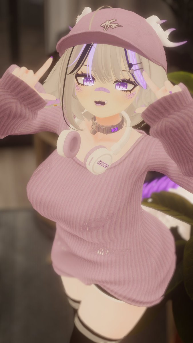 I hate to ask, but I'm in dire need. I will be homeless again soon within a few days, and my whole family is sick. I am open for VRC avatar c0mms, and posting eye textures on BOOTH soon. If interested, please dm me! My ko-fi is also on my page. Here's my work. 🫶 #VRChat