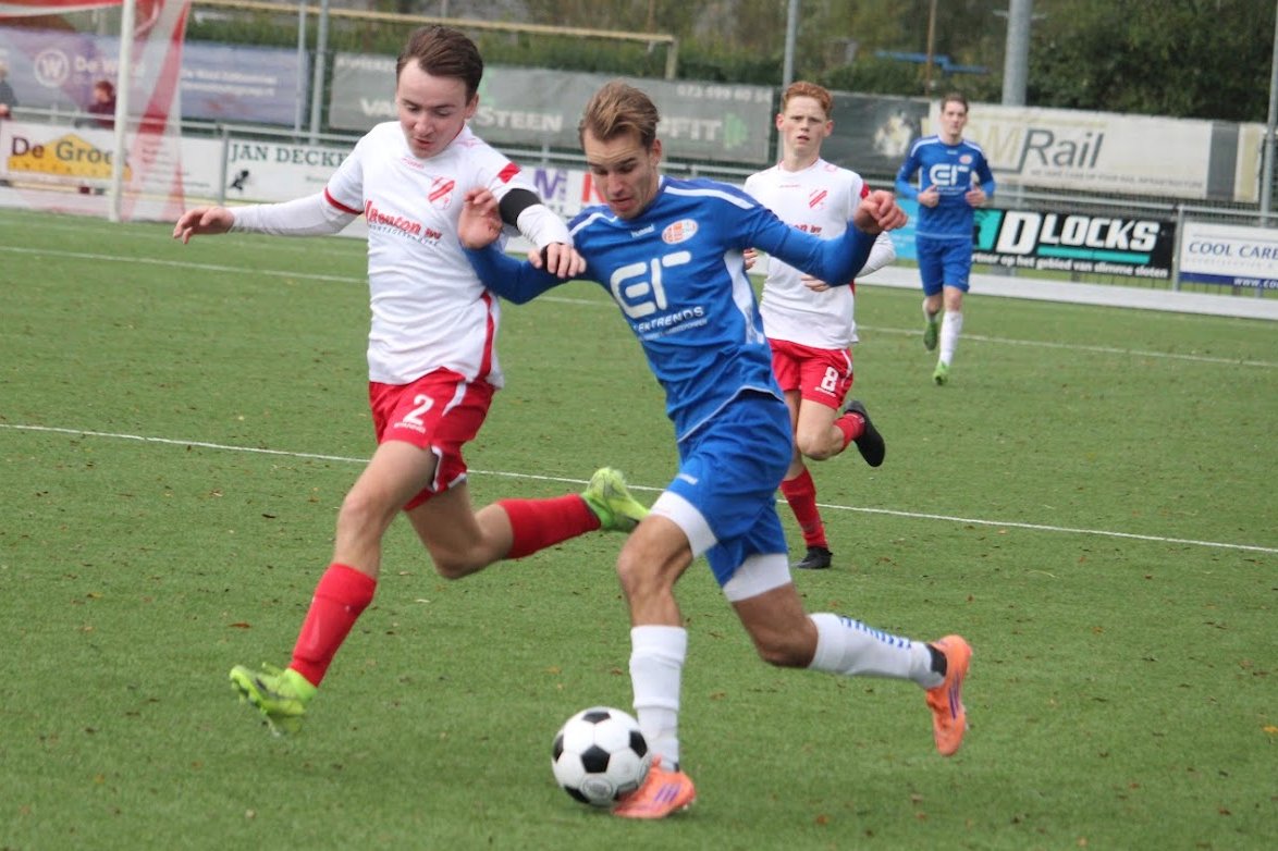 vvAltena's tweet photo. Altena 1 | Zaterdag a.s. staat de thuiswedstrijd tegen @Jan_van_Arckel op het 🗓️programma. De heenwedstrijd in Ammerzoden werd destijds met 2-3 gewonnen. De wedstrijd op Sportpark Altena start om 1⃣4⃣.3⃣0⃣ uur en staat onder leiding van scheidsrechter 🗣️A.H. (Addy) IJzerman. https://t.co/1Dv60jl3gV