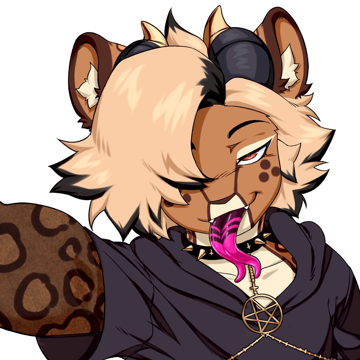 Riley Chee tweet media