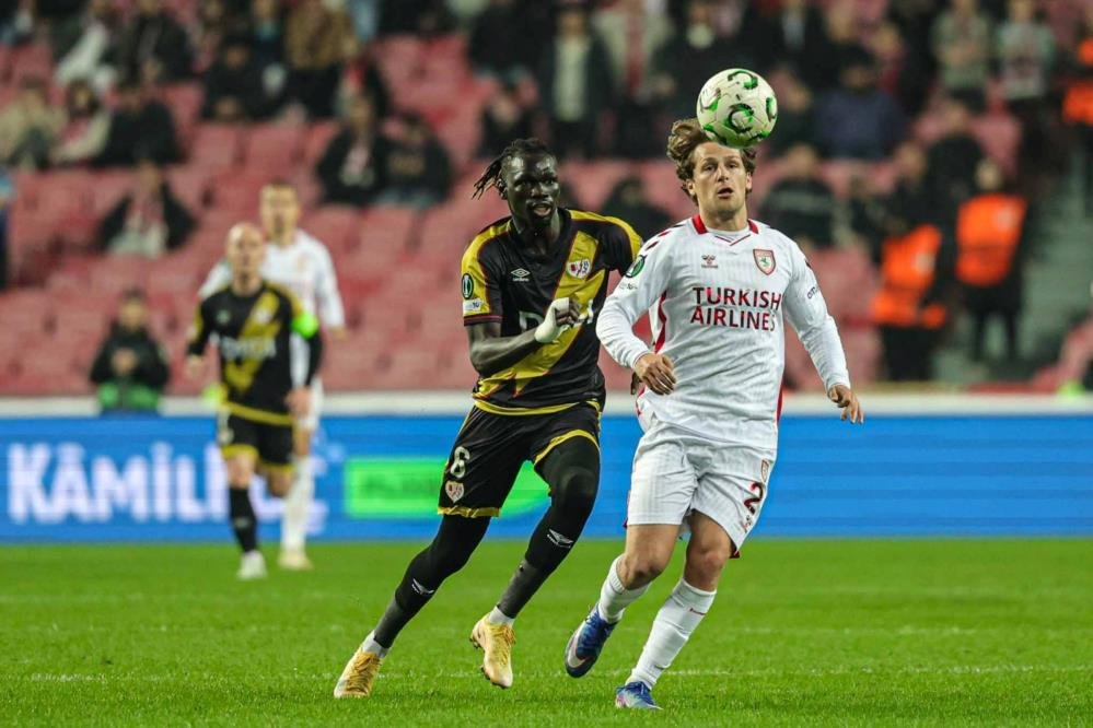 Temsilcimiz Samsunspor, evinde Rayo Vallecano’ya 3-1 mağlup oldu.