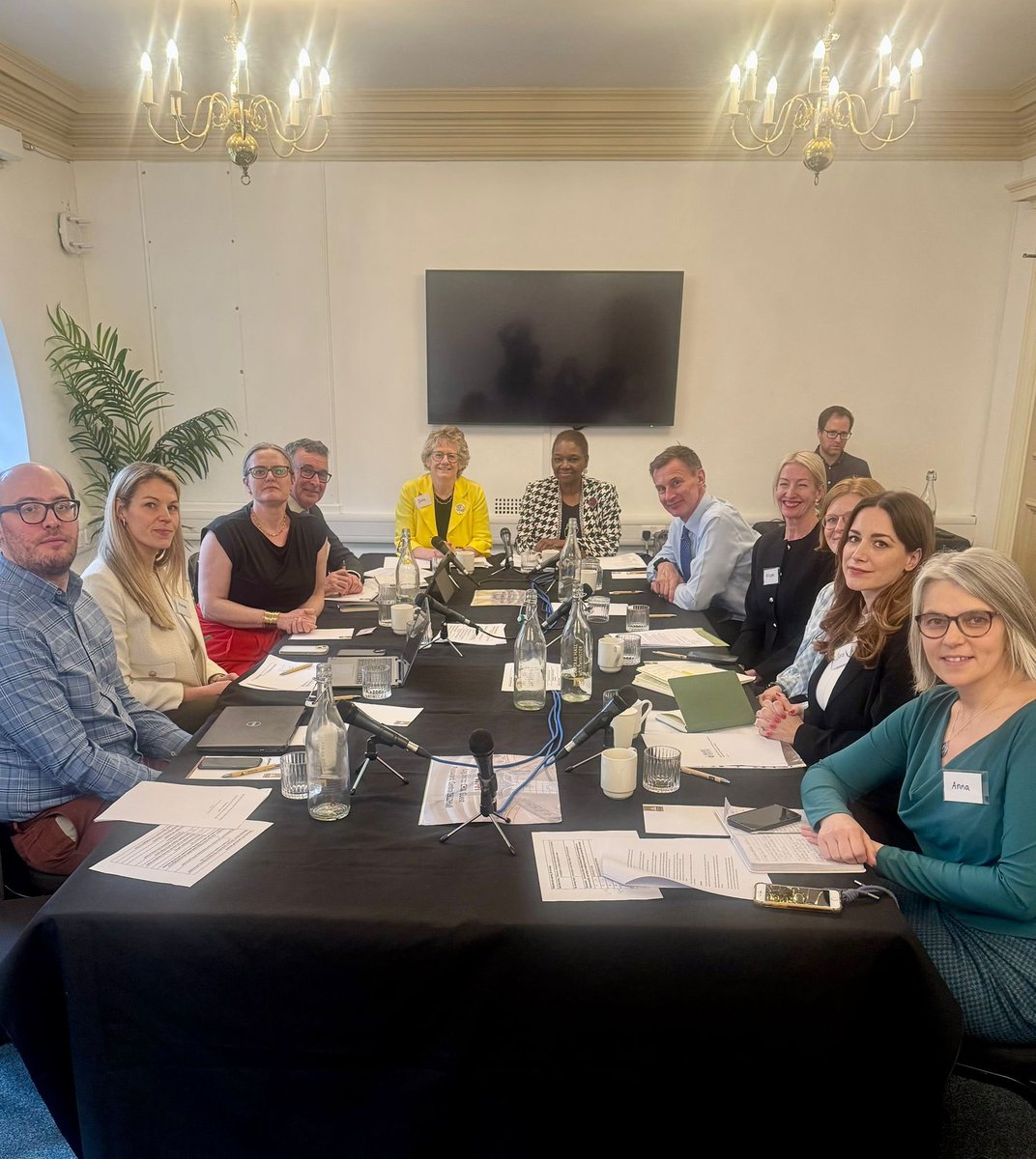 Sir Jeremy Hunt MP tweet media