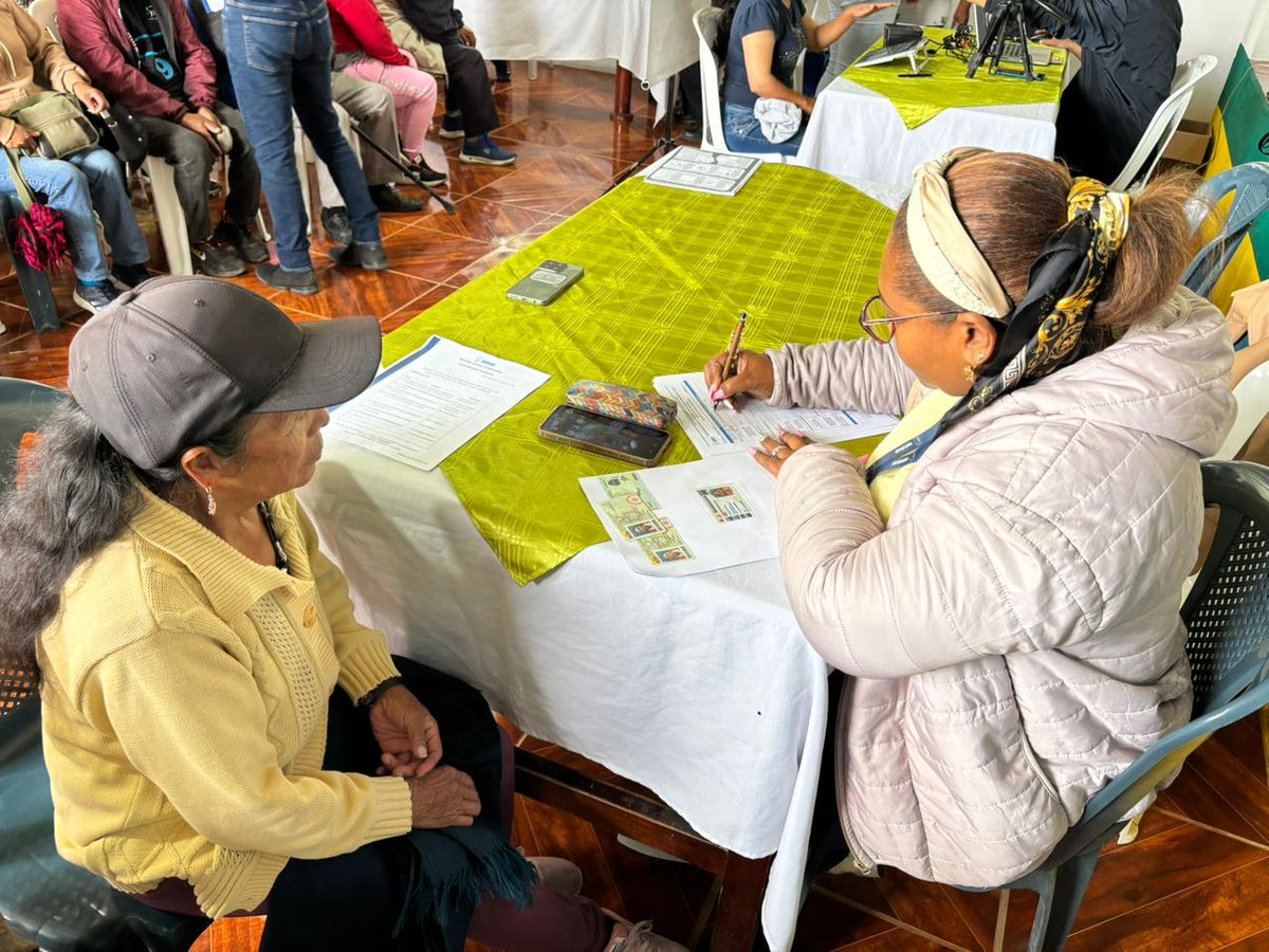 IESSPichincha's tweet photo. #IESSteInforma | 👩🏻🌾 Más de 500 ciudadanos de Malchinguí se beneficiaron de una brigada integral que incluyó atención médica, odontológica, nuevas afiliaciones y actualización de datos de nuestros afiliados del @IESS_SSC. 

El Nuevo Seguro Social Campesino trabaja para acercar servicios de calidad a las comunidades rurales. 🌾