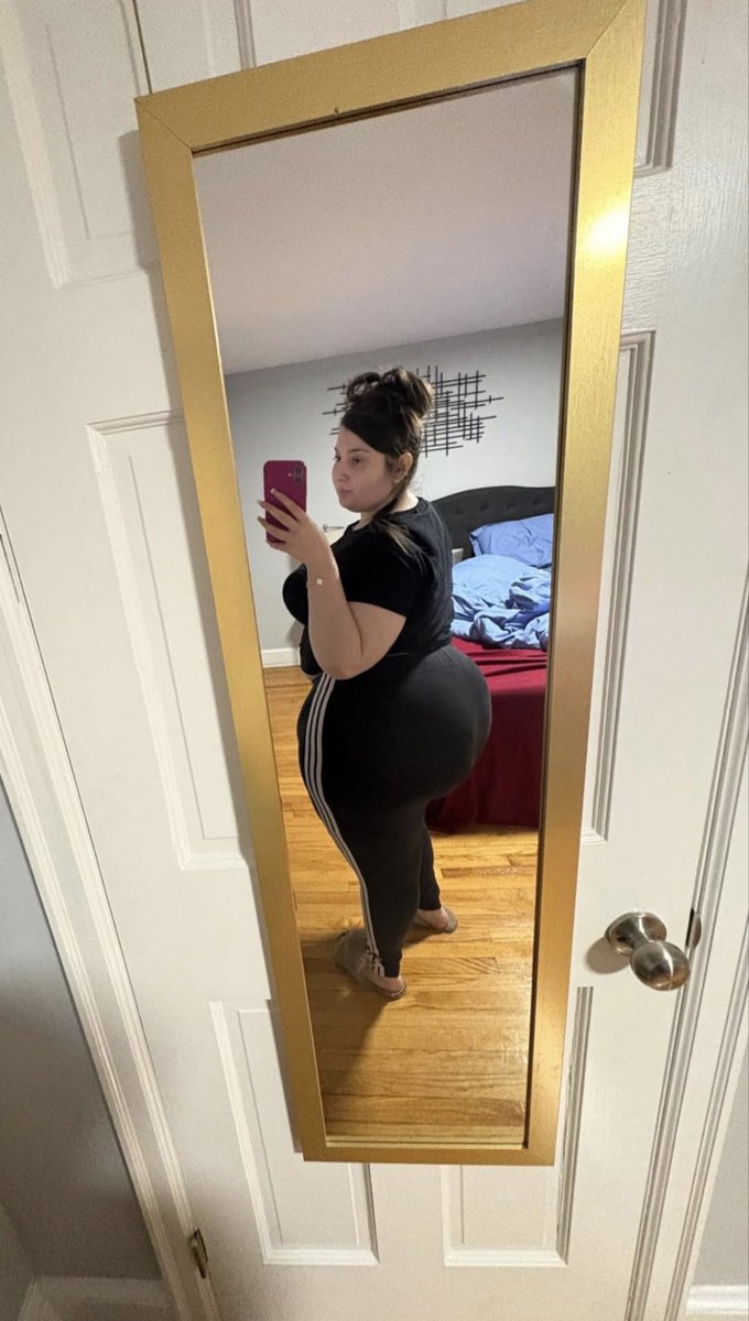 hoodrooster6's tweet photo. Iykyk 😏 #newhaven #connecticut #meets #freak #westhaven #easthaven #northhaven #fairhaven #203freaks #fyp https://t.co/ANCJeRCxFT