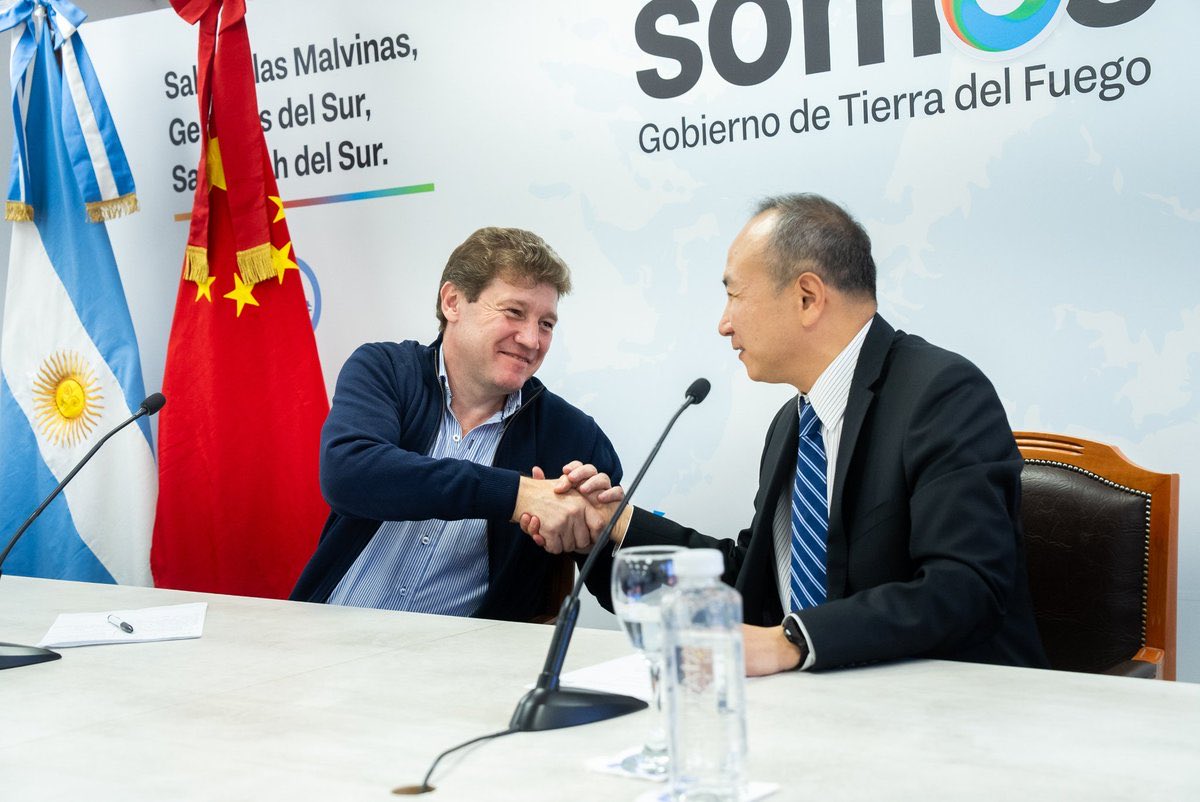 no todos, falta el colorado rebelde