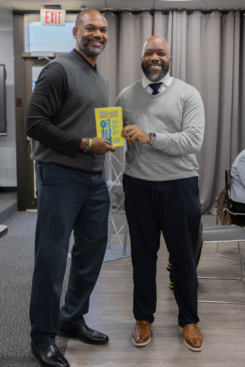 suptking's tweet image. Meet our 'Be Bold' awardee from the Sr Leadership meeting! #Leadership #BeBold