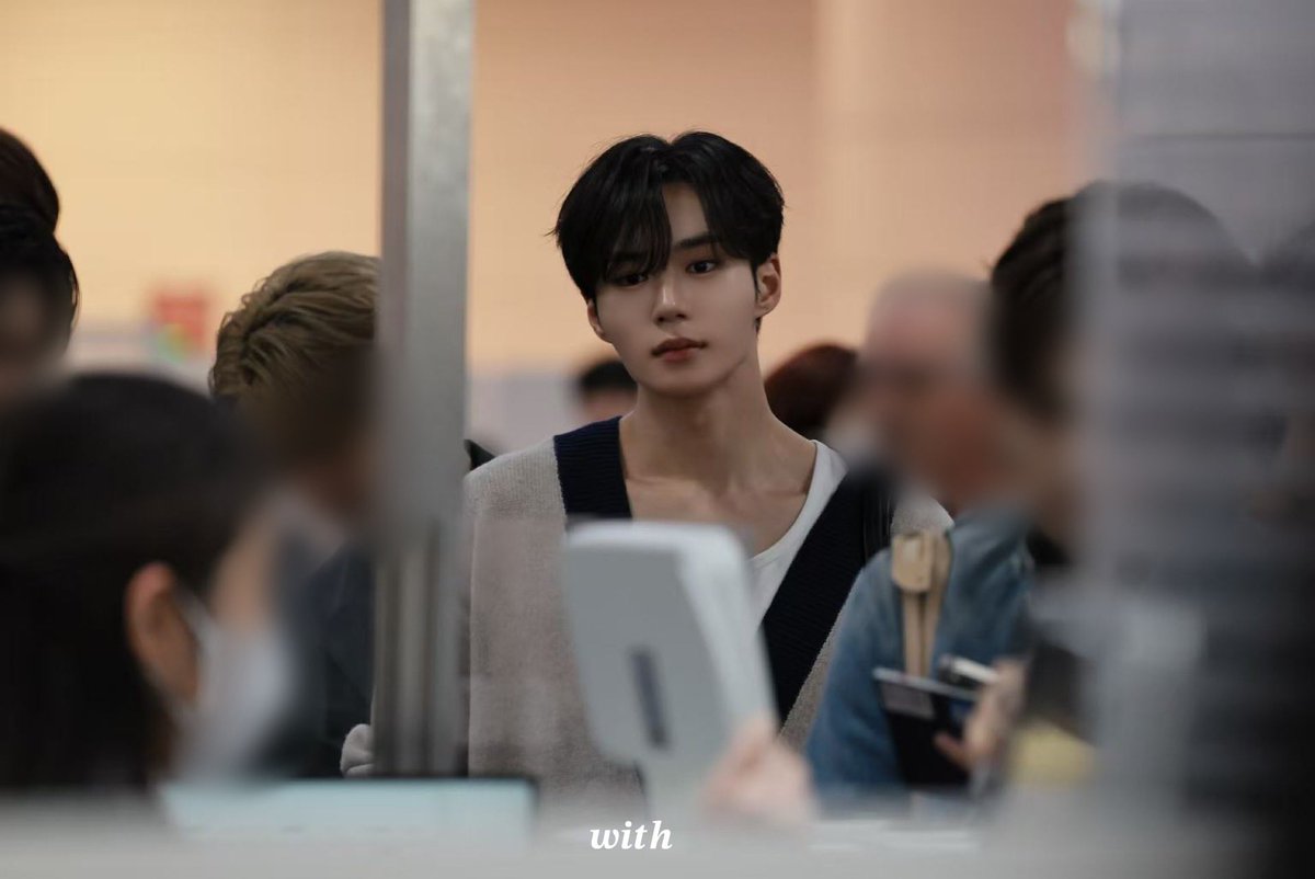 𝒘𝒊𝒕𝒉 tweet media