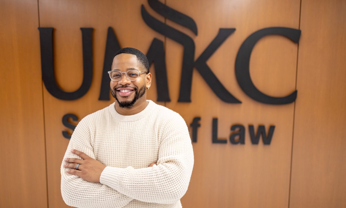 UMKCLaw's tweet photo. Austin Cutler is a third-generation UMKC School of Law student and his parents are television personalities on a popular daytime court show. You might think he feels the pressure of his family legacy, but he's just proud to find his own place in it.

Learn more about Austin's family legacy and unique path to UMKC Law: https://t.co/fxHBYAYdCI