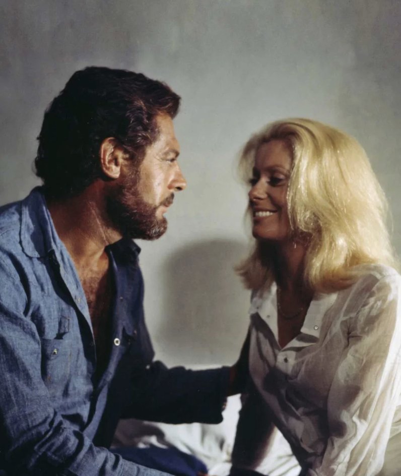 Distracted Film tweet media