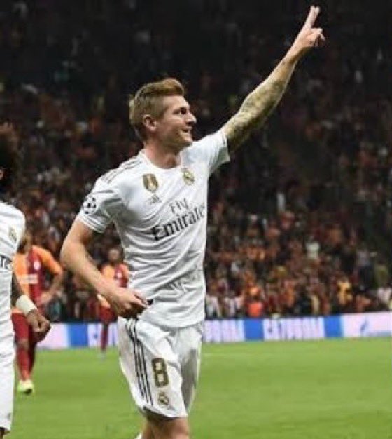 RMadridPix's tweet photo. 🇩🇪                                                  🇺🇾 https://t.co/GhPKNjXcQ8