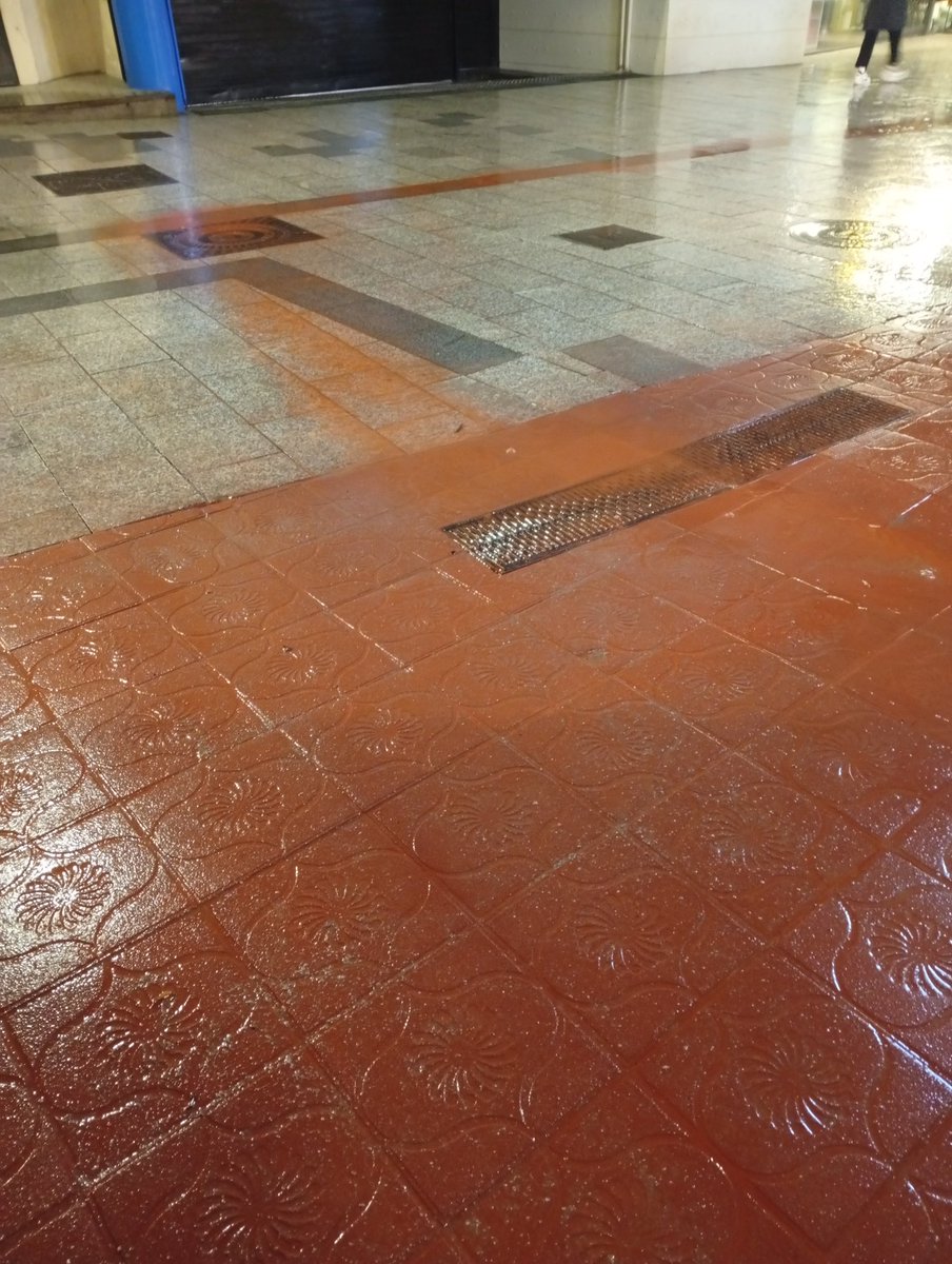 BonJAlways's tweet photo. @DiariDeSabadell Aquest es el #riuvermell després de la pluja #Desastrevermell https://t.co/HSW8TmxdUw