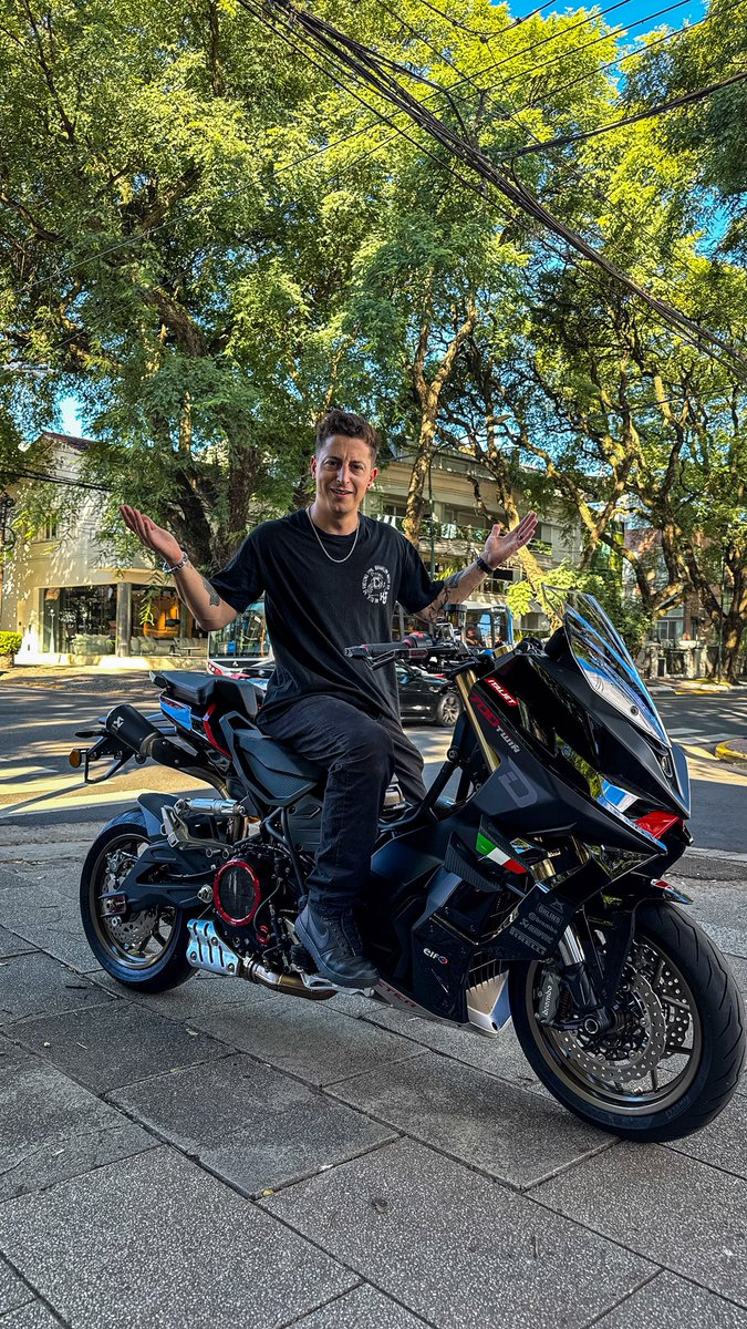 esquizoetigre tweet media