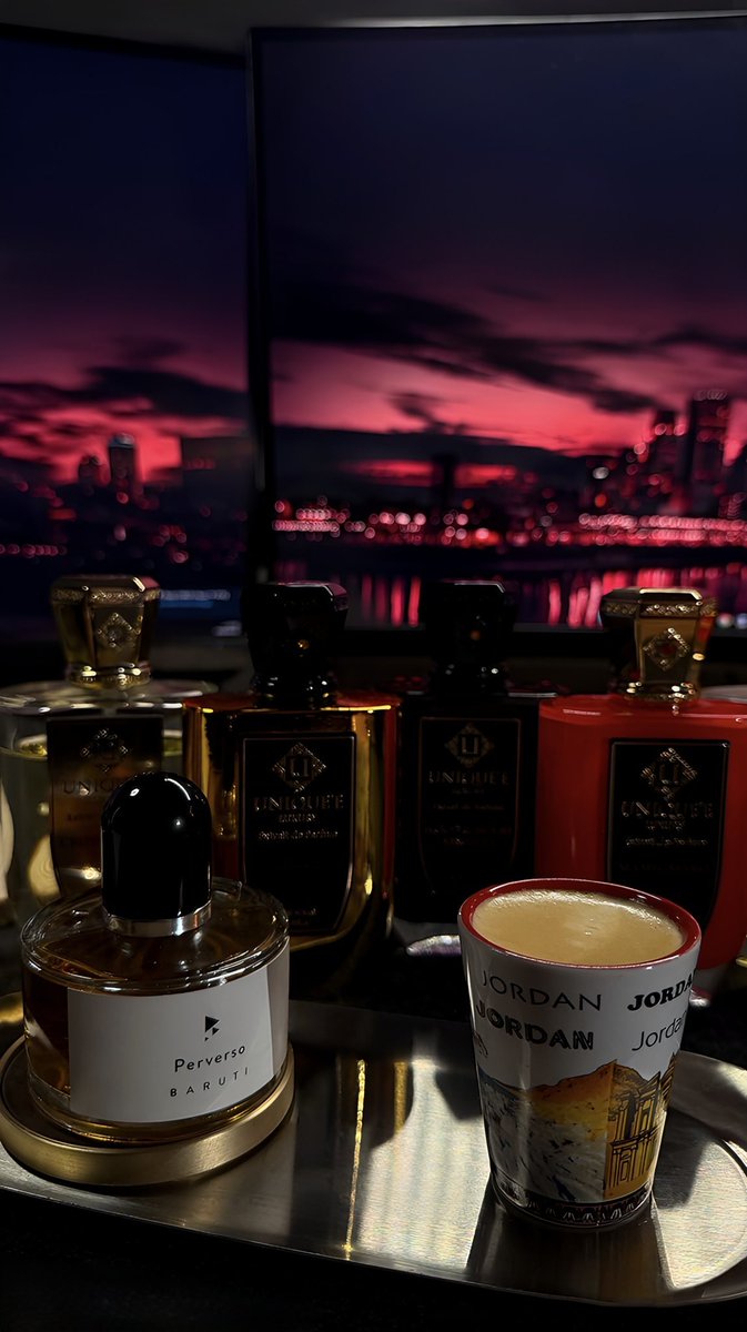_196v's tweet photo. A little coffee, a lot of fragrances https://t.co/nivcRGmLtL