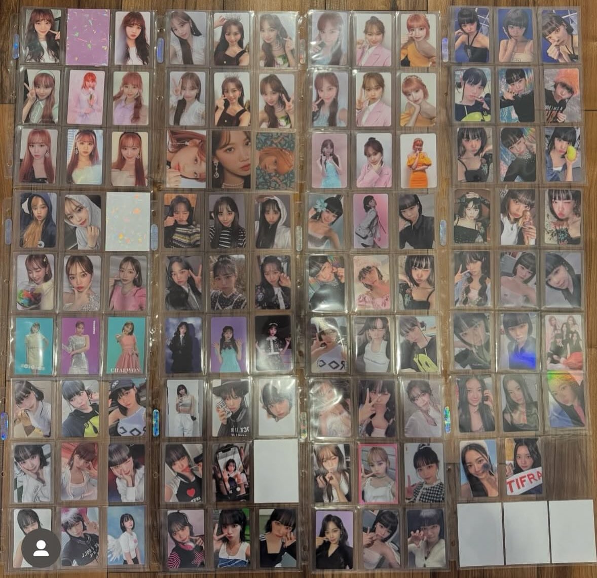 Hi all! trying to sell my photocard collections! Here’s my chaewon photo card collection. Looking to sell for $250usd as the set! i just really want these cards off my hands! Comes with everything you see in the pic!