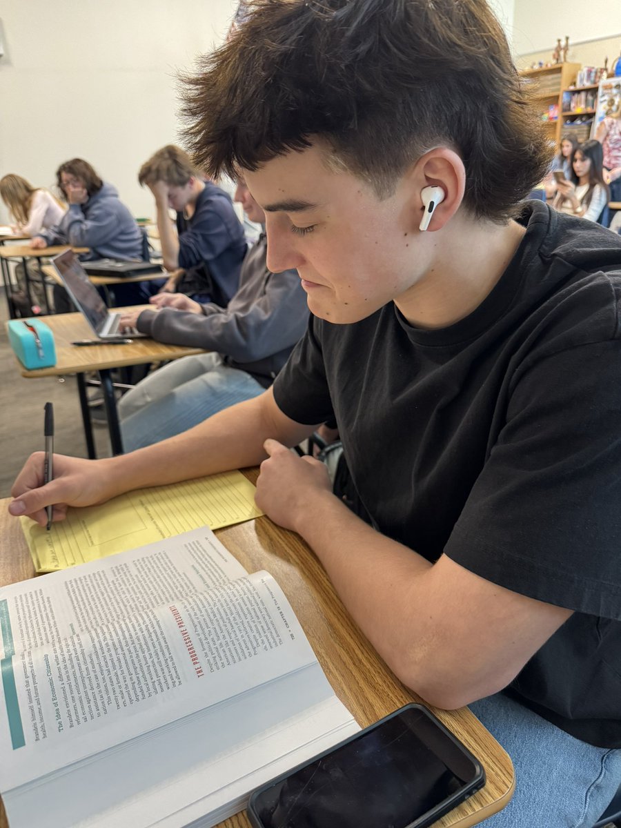 Boulder City HS tweet media