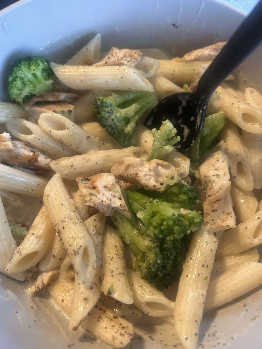 jadexnyte's tweet photo. This pasta I made last night…🫠😮‍💨 https://t.co/u3J9OAXZGM