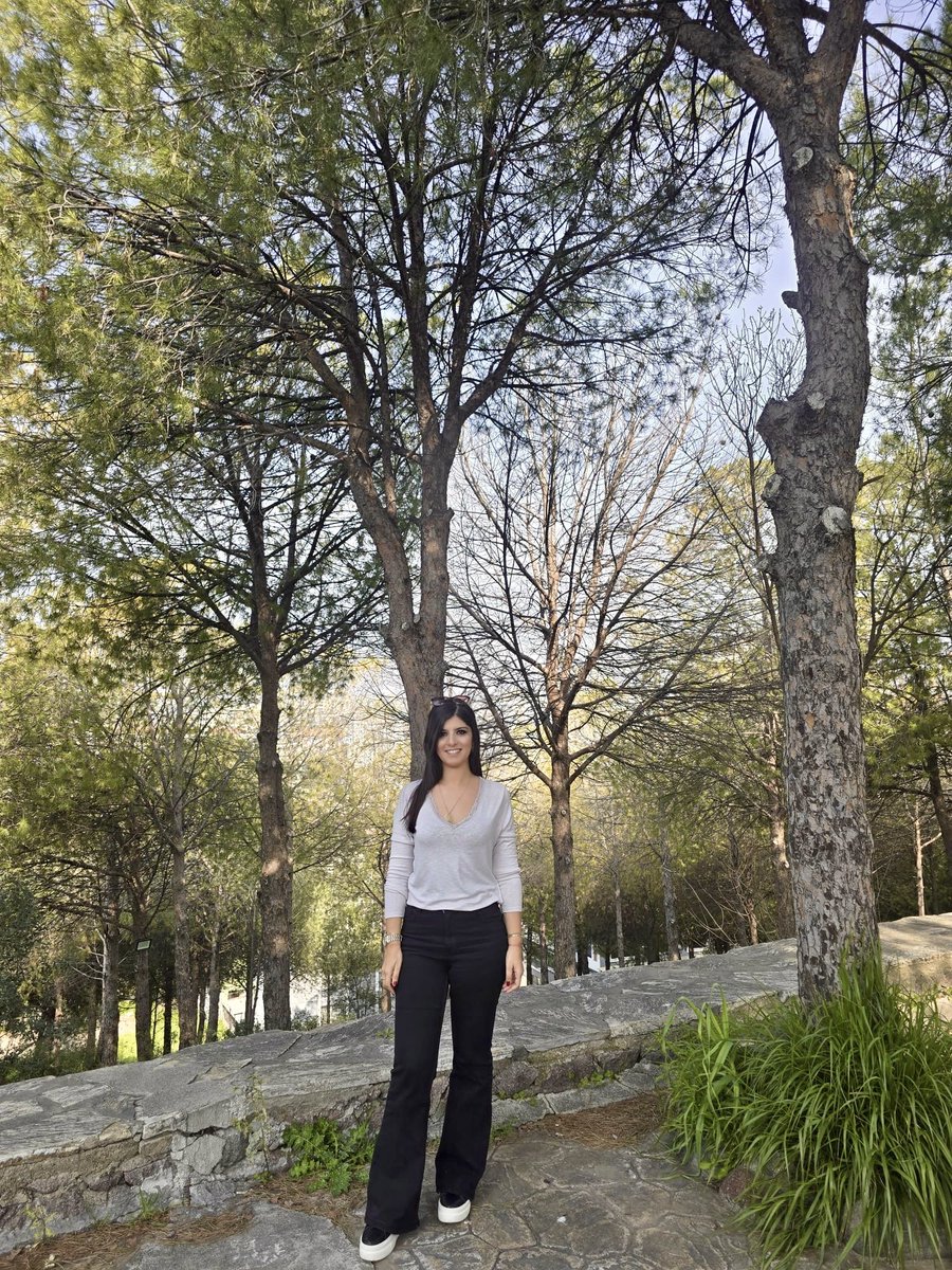 Burcu KARAHAN (@burcuka44014801) on Twitter photo 