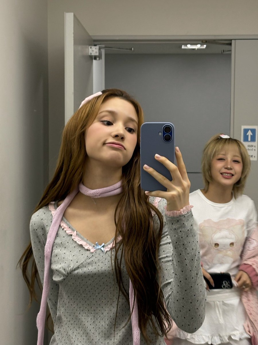 zari ☆ tweet media