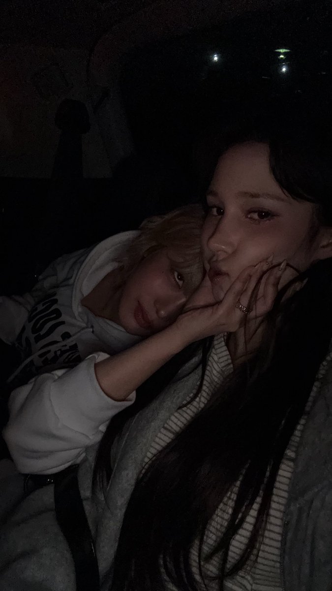 zari ☆ tweet media