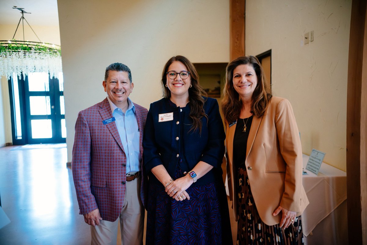 Councilwoman Ivalis Meza Gonzalez, District 8 tweet media