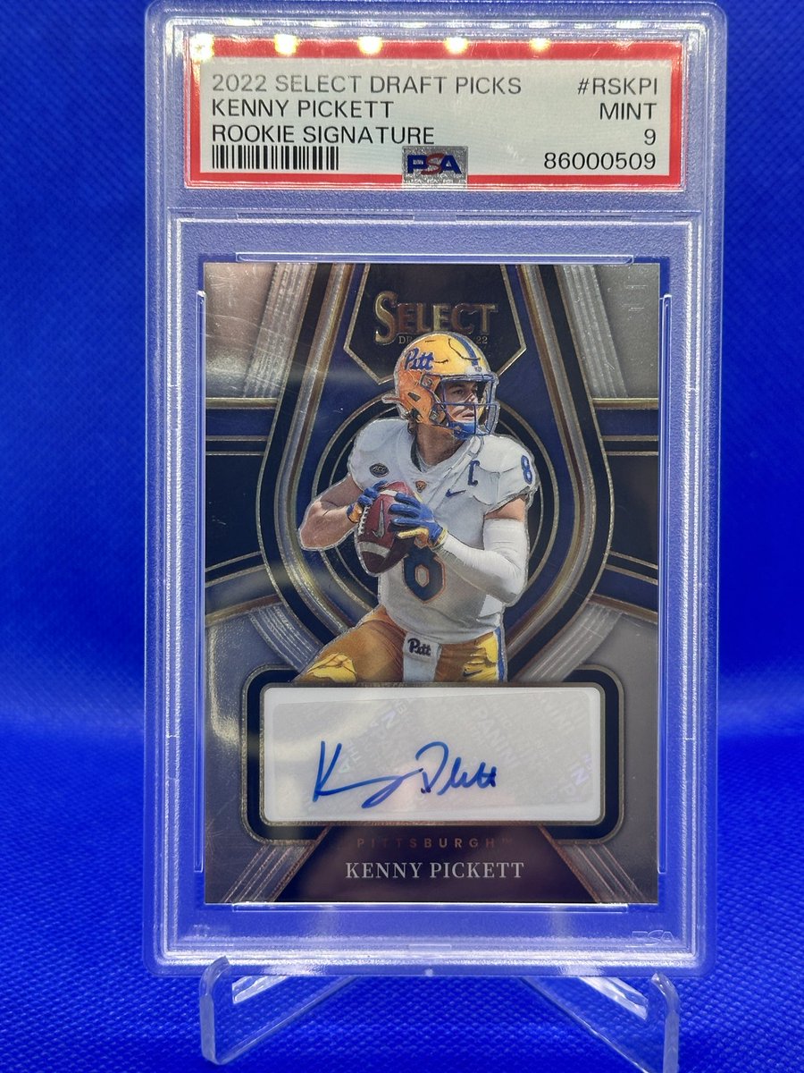 K_Tambo's tweet photo. @DJWheezeDFS Yeah no I feel you. I fell into the get the pro cards as well. But I’ve limited that to like Conner/pickett/Addison. Did hit a case hit Izzy Jets though lol. You honestly may be able to find slabs for a reasonable price. I got the Pickett slab for maybe $11 bucks https://t.co/8oUOuTuS30