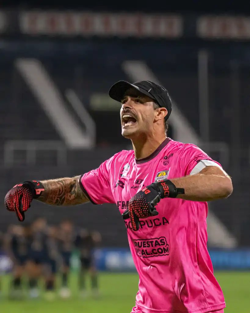 Lucas Bruera tweet media