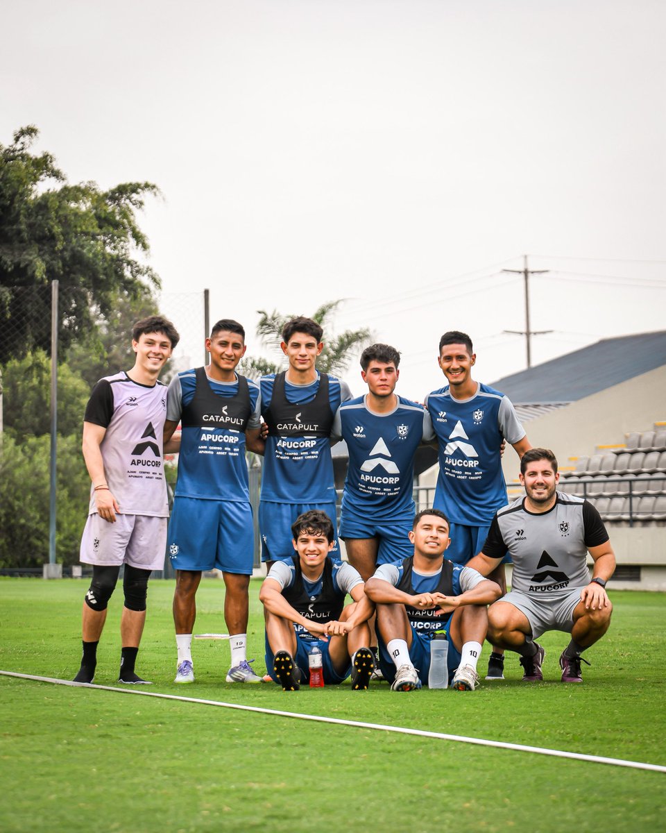 San Martín tweet media