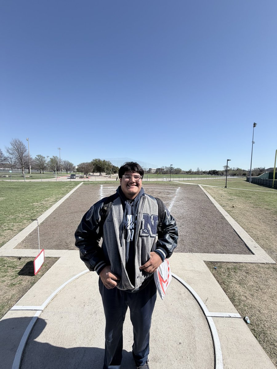 Coach Kelby Benware🏈 tweet media