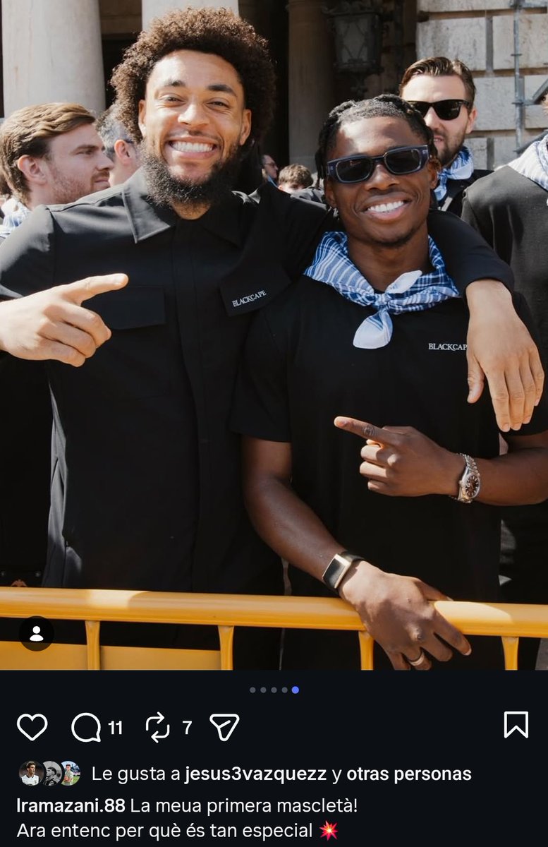 FansValenciacf's tweet photo. RAMAZANI escribe en valenciano en su Instagram: "La meua primera mascletà! Ara entenc per què és tan especial"

Este tipo está integradísimo en la terreta 🤎 https://t.co/7wqNgSrfFK