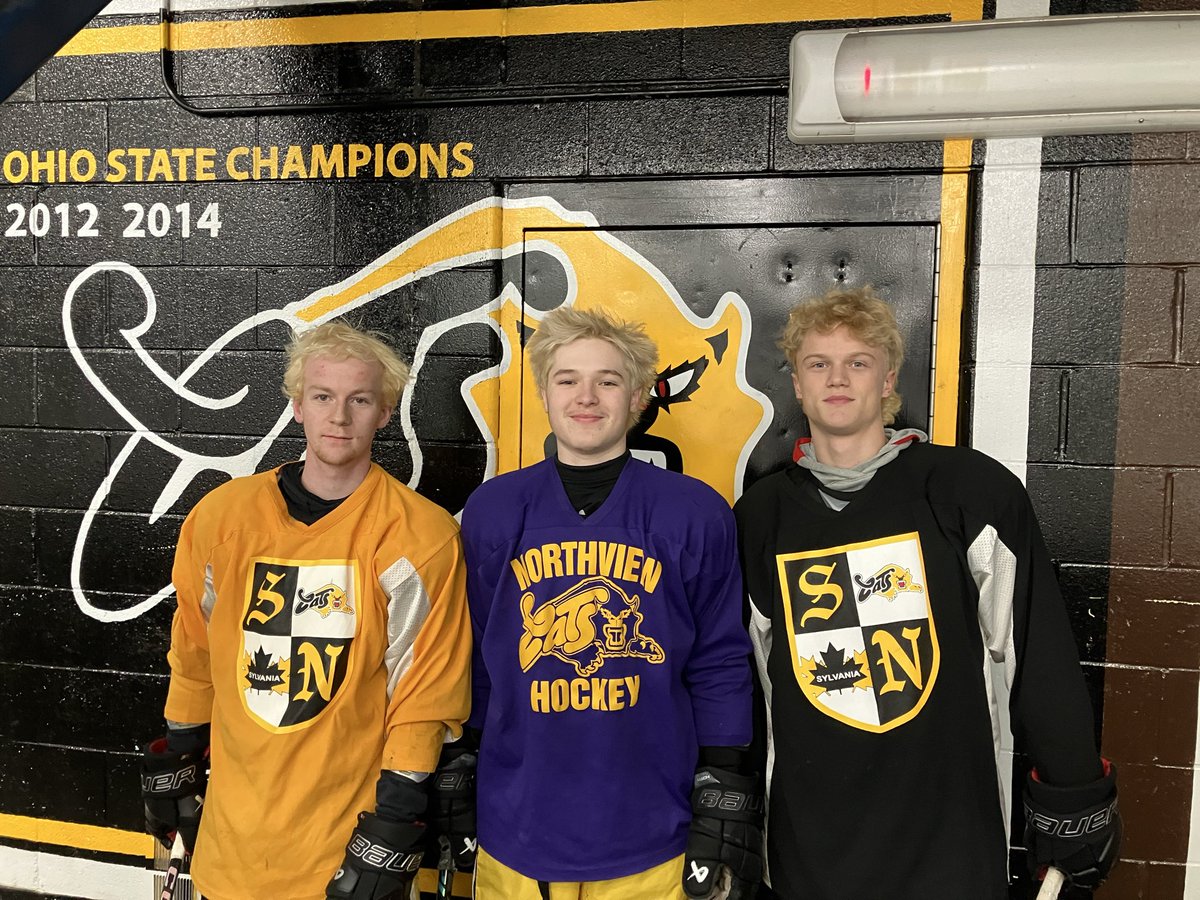 MonroeBlade's tweet photo. As is the tradition for the Northview hockey program, the players have all dyed their hair in solidarity as the team prepares for a trip to Columbus. Wildcats play in the state semifinals on Saturday at Nationwide Arena.
@NVHS_Hockey 
@NviewAthletics https://t.co/uFBE9u7Jpo