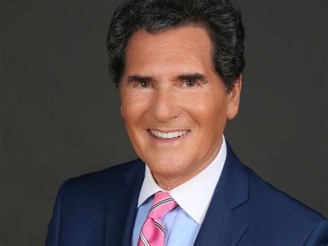 RobAstorino's tweet photo. Heartbroken to hear about the death of my friend @ErnieAnastos.  The consummate professional.  Always happy and smiling.  Rest in peace, Ernie. https://t.co/Pk33LKjmhr