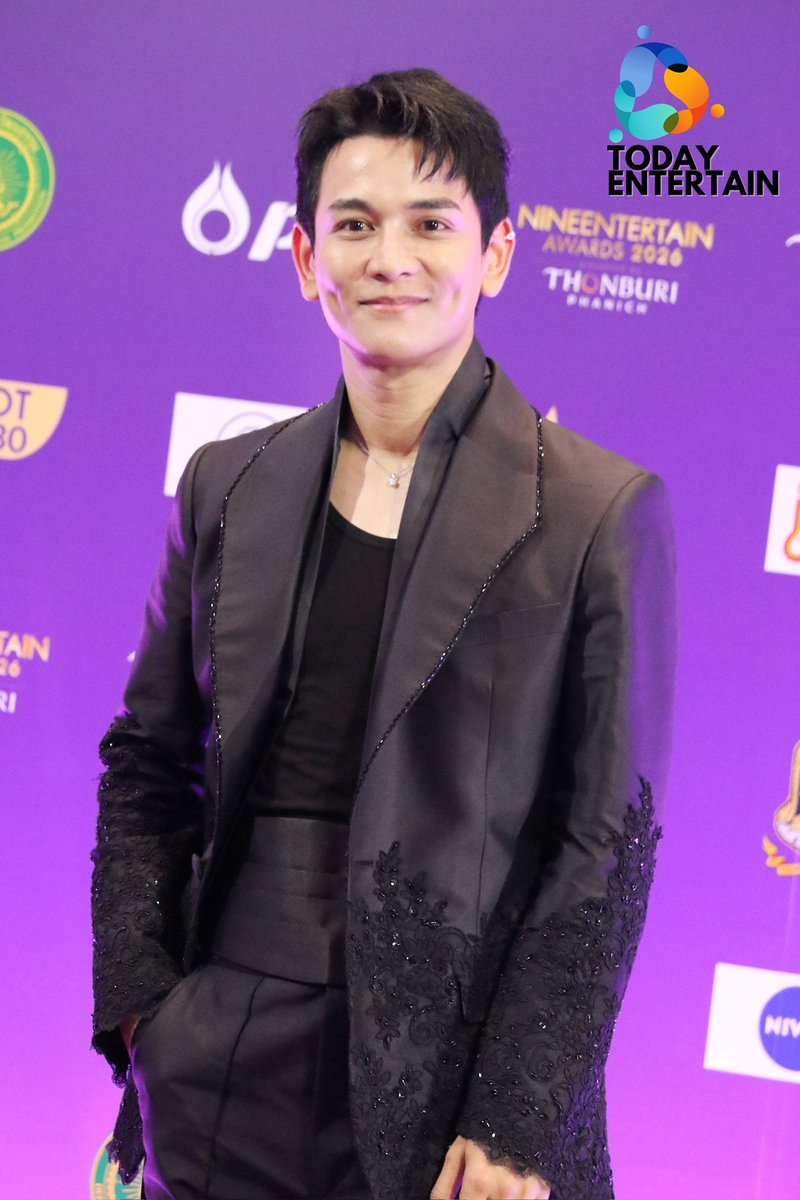 "กัน นภัทร" ร่วมเดินพรมม่วง ในงานประกาศรางวัล "NINE ENTERTAIN AWARDS 2026 Presented by THONBURI PHANICH"

#กันนภัทร #GUNNAPAT
#9entertainawards2026