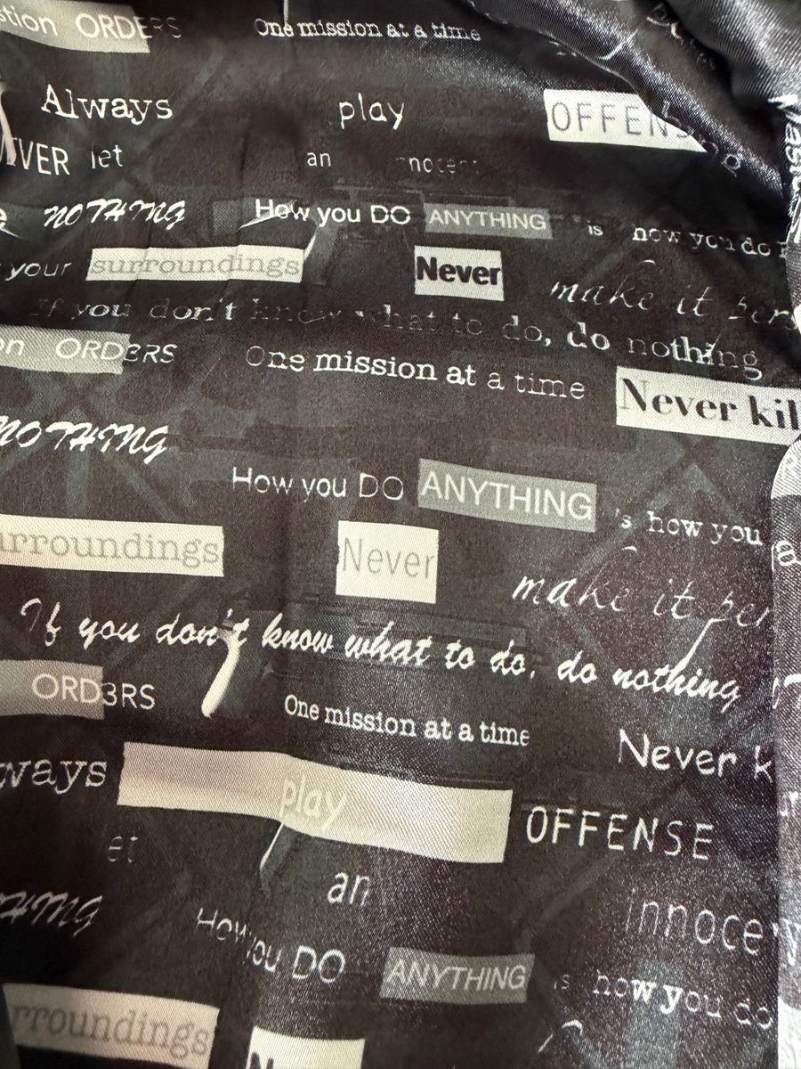 Gregg Hurwitz tweet media