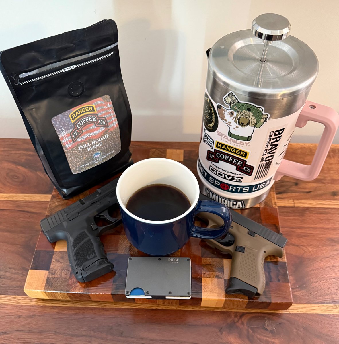 BlueMooGuns's tweet image. Good Monday morning! Another Monday grind hits hard—coffee's brewing strong w/ Ranger Up Full Hooah Blend in my French press. 

Glocks ready, Ridge wallet slim, mindset locked. Who's powering through the suck today?
 
#mondayvibes #MondayMorning #mondaymotivation #goodmorning