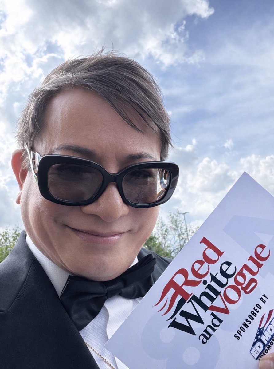 andresoriano's tweet image. Mar-A-Lago ready at President Trump’s home in Palm Beach Florida for Red, White &amp;amp; Vogue! With Ms. Diana and Mr. Danny!#BlessedLife #GratefulHeart #proudamericans #godblessamerica #maga #andresoriano #fashion #maralagoclub #jewel #palmbeach #florida #usa ❤️🇺🇸