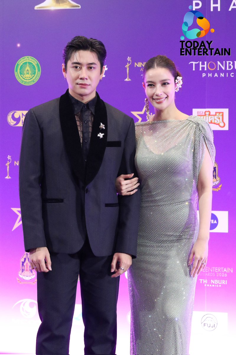 “แจม - วิว” ร่วมเดินพรมม่วง ในงานประกาศรางวัล "NINE ENTERTAIN AWARDS 2026 Presented by THONBURI PHANICH"

#แจมรชตะ #JamRachata
#วิววรรณรท #villwannarot
#9entertainawards2026