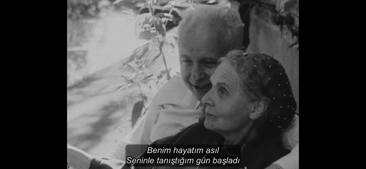 Botaniiko's tweet photo. her aragon bir fransa

her fransa bir elsa

bulur ya;
ben
senden
başka
sen
bulamam https://t.co/byzDC7bpN3